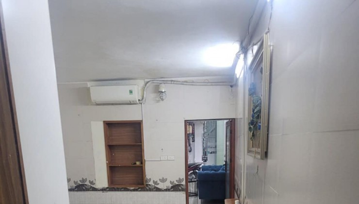 CHO THUÊ NHÀ NGÕ Ô TÔ NGUYỄN TRÃI, 90M2, 3 NGỦ, 2 WC, GIÁ CHỈ 9.5 TRIỆU - KINH DOANH